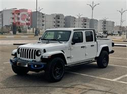 جيب جلاديتور